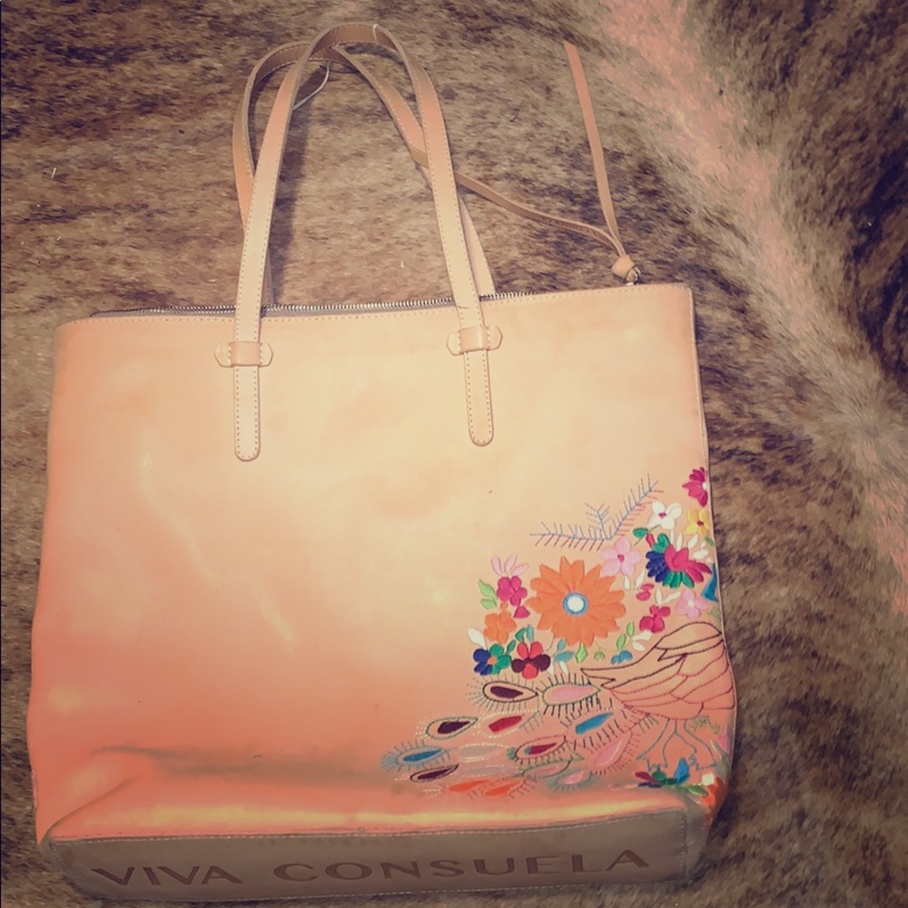 NWOT Consuela market tote. Italian leather.